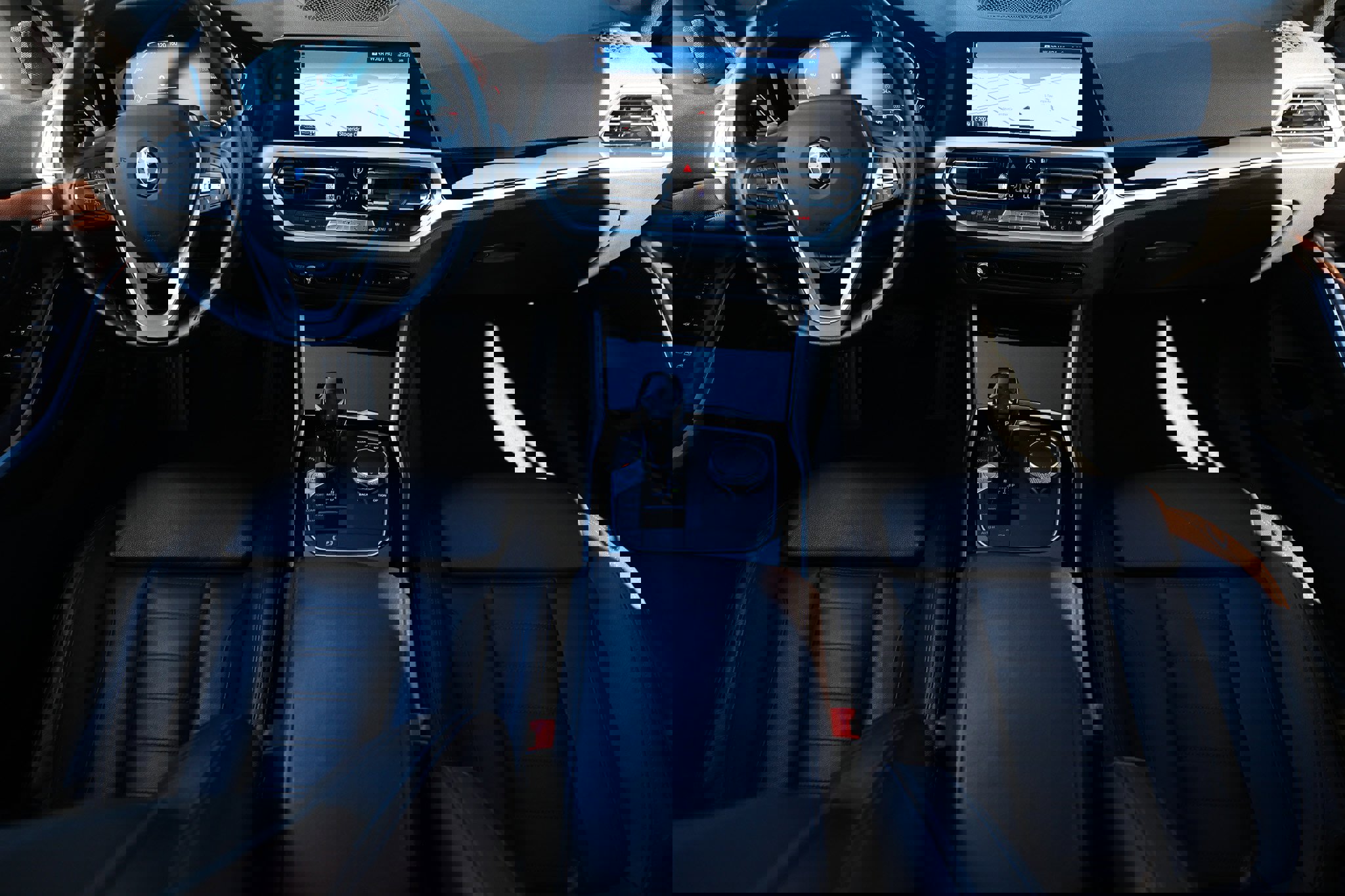 Used 2019 BMW 330i Sedan w/ Premium Package image 26