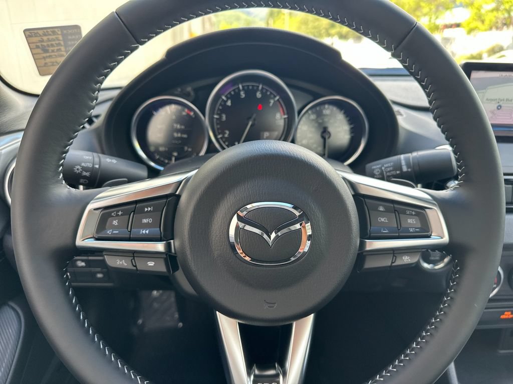 New 2026 MAZDA MX-5 Miata RF Grand Touring w/ Weather Package RWD image 24