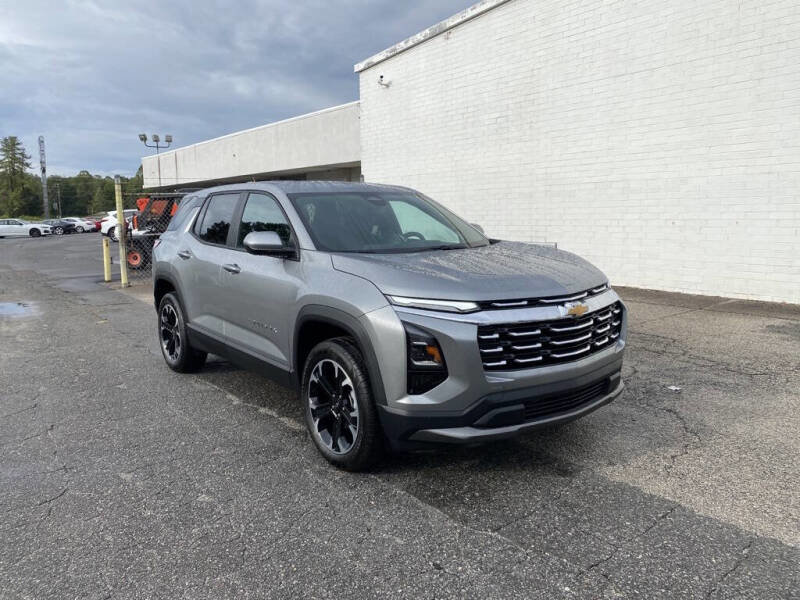 New 2026 Chevrolet Equinox LT image 2