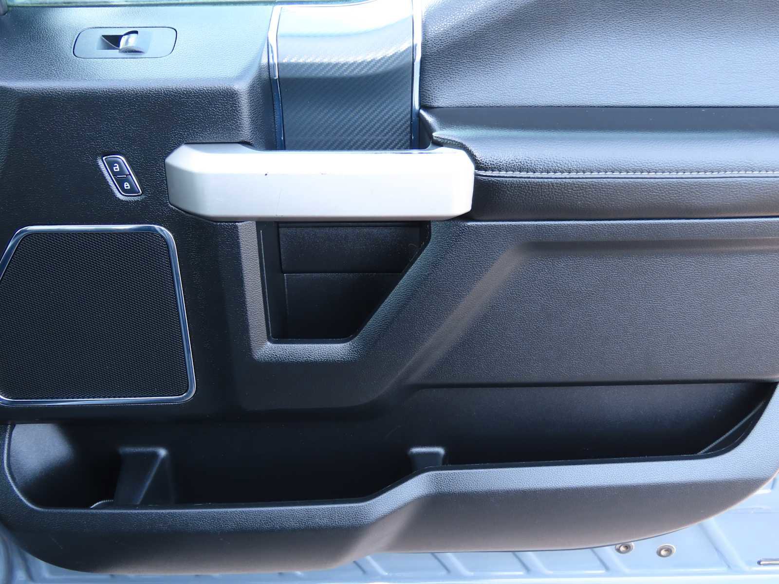 Certified 2019 Ford F150 Lariat image 22