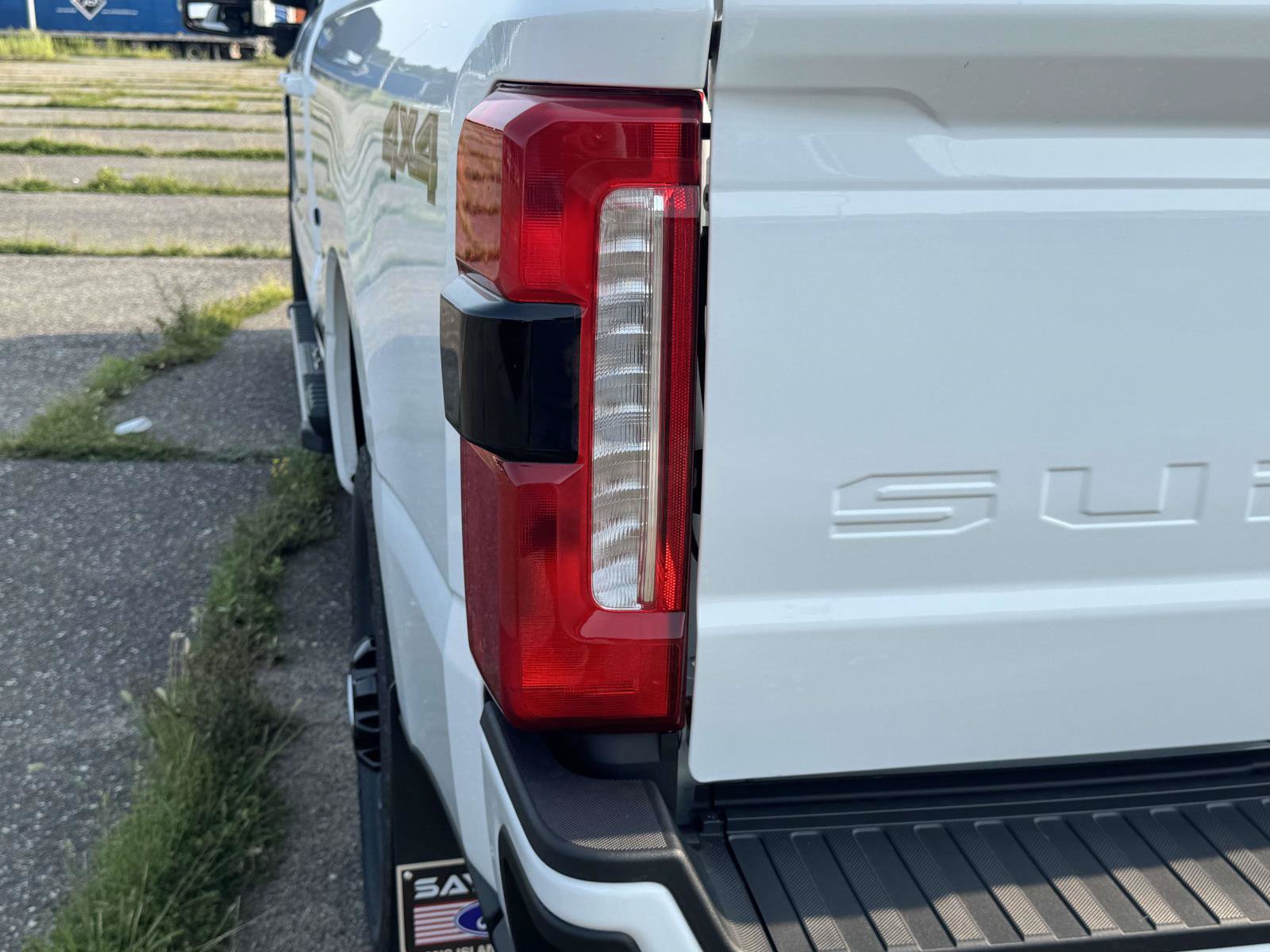 New 2026 Ford F250 Lariat w/ Black Appearance Package AWD/4WD image 16