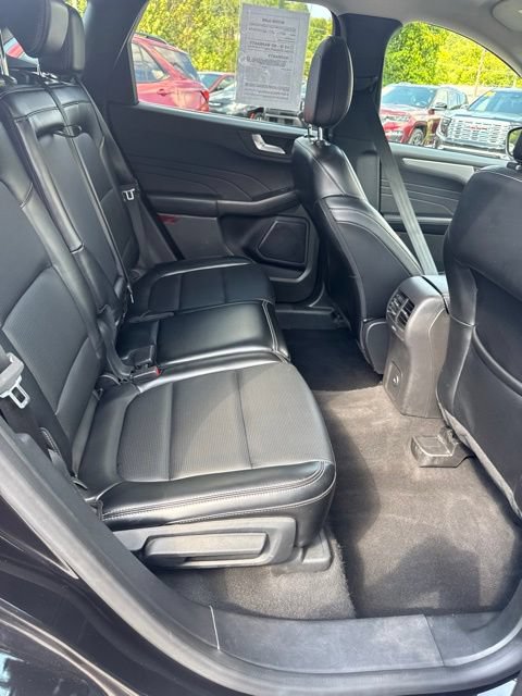 Used 2024 Ford Escape Platinum AWD/4WD image 44