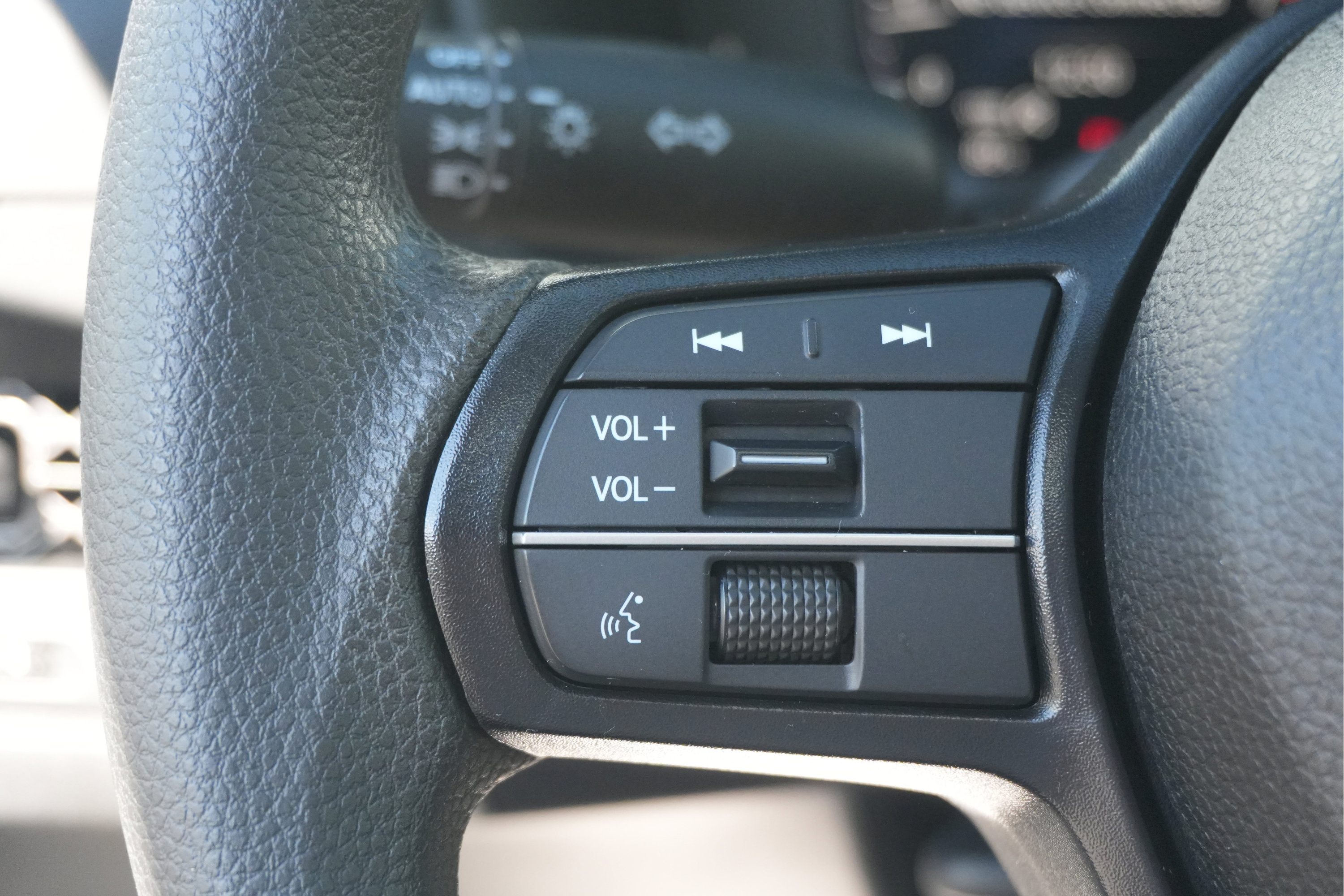 Used 2025 Honda Accord SE image 26