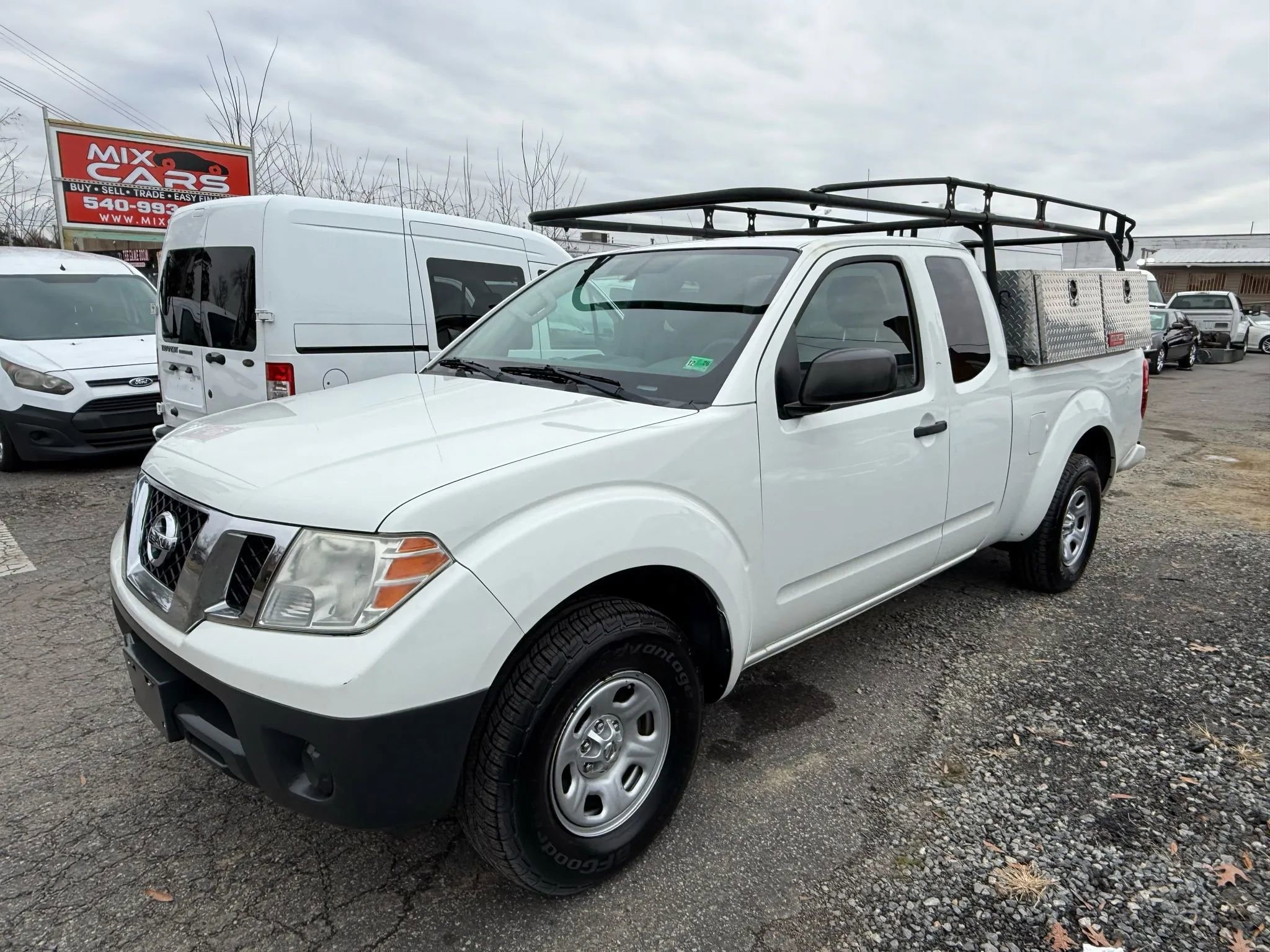 Used 2018 Nissan Frontier S image 3