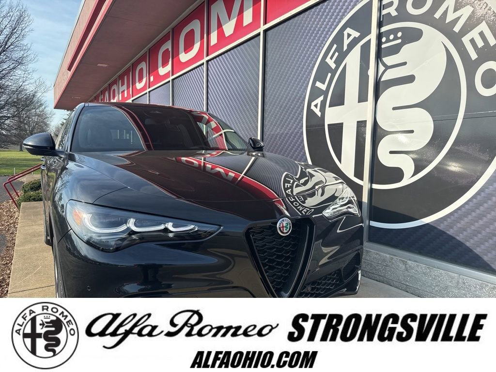 New 2026 Alfa Romeo Stelvio Sprint AWD/4WD video 1
