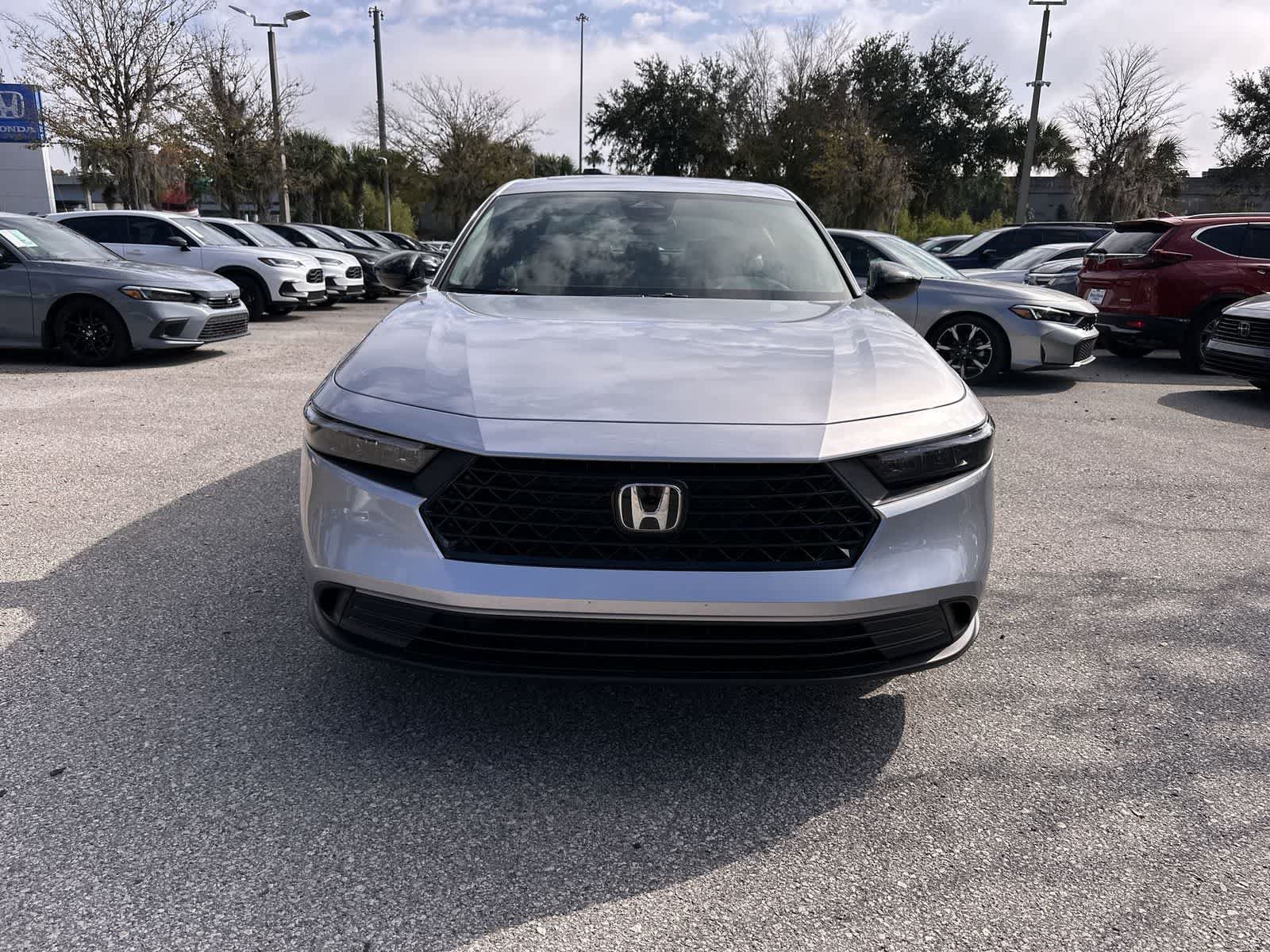 Used 2025 Honda Accord Sport image 9