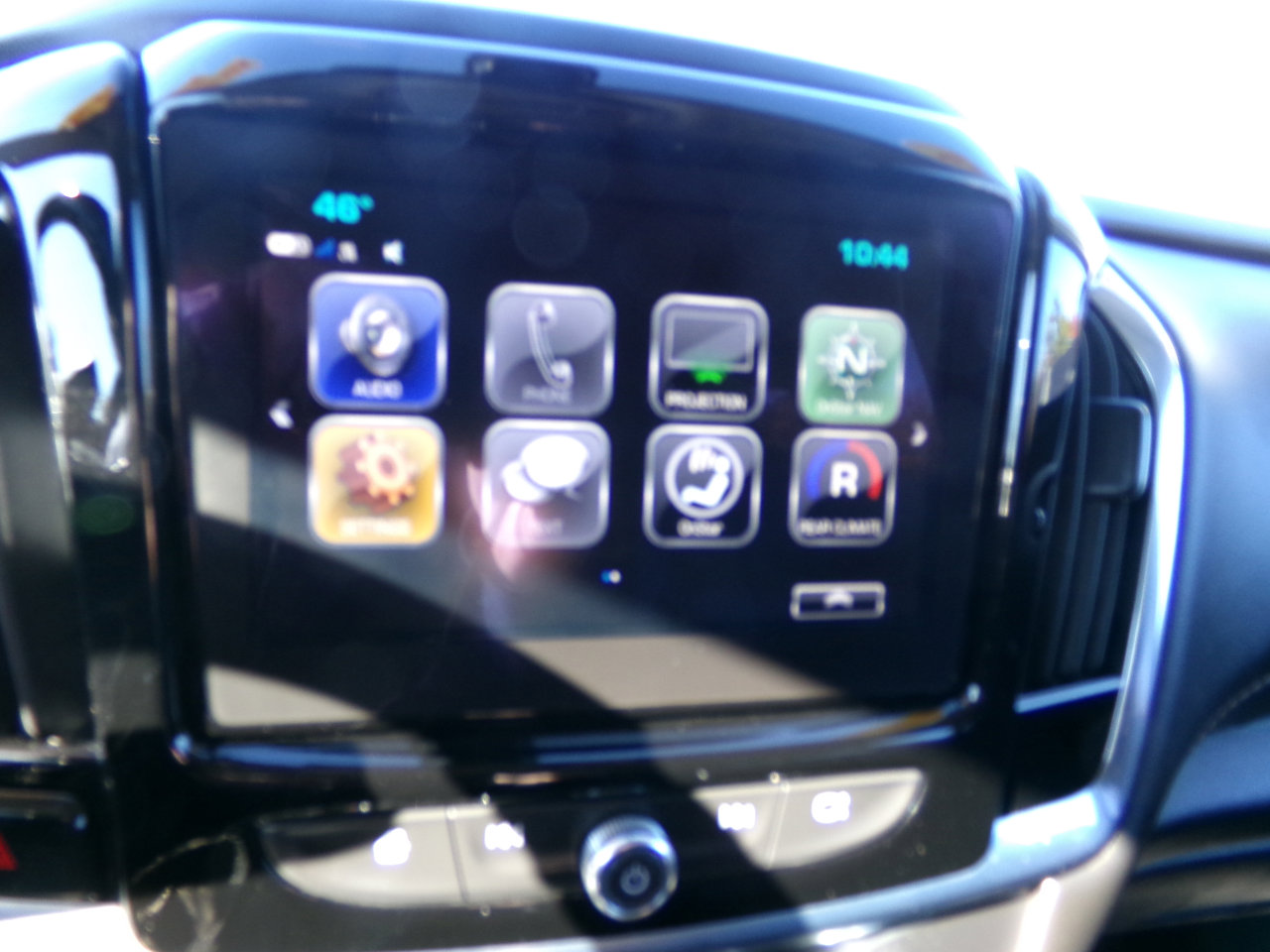 Used 2019 Chevrolet Traverse LT image 4