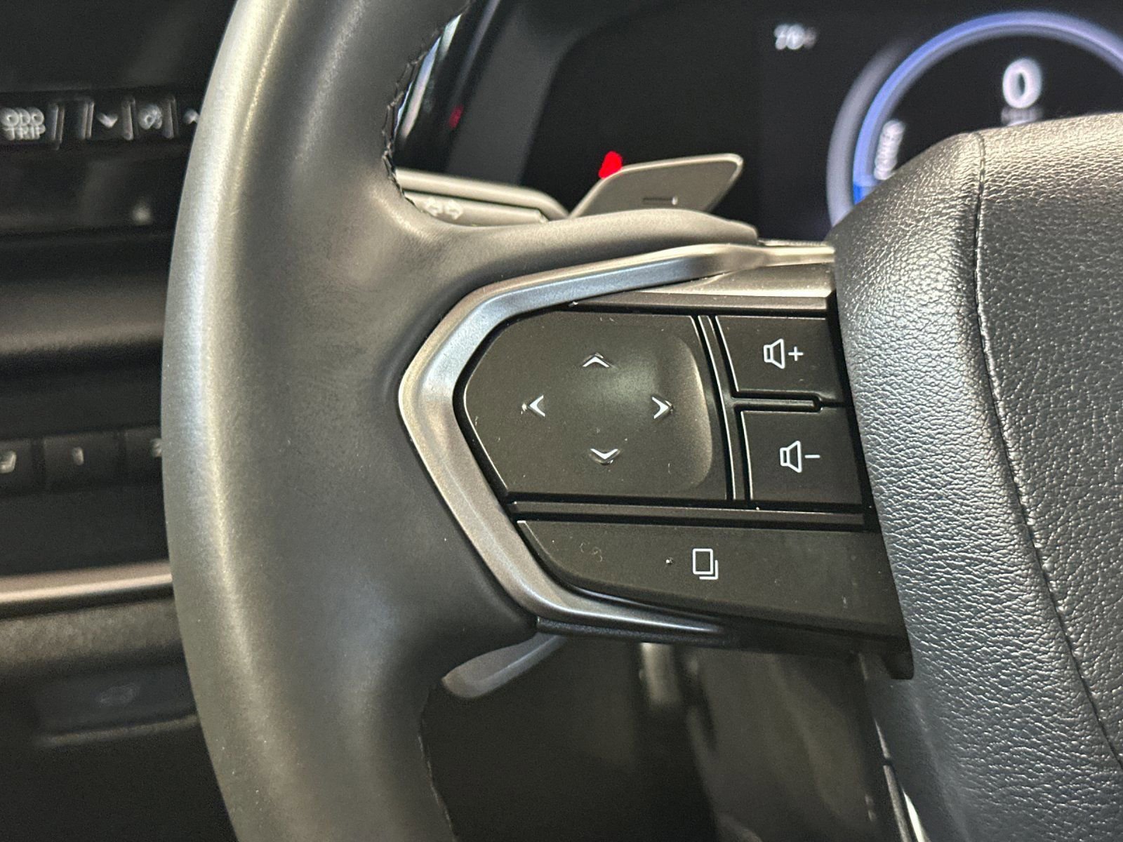 Used 2024 Lexus RZ 300e Premium w/ Technology Package image 28