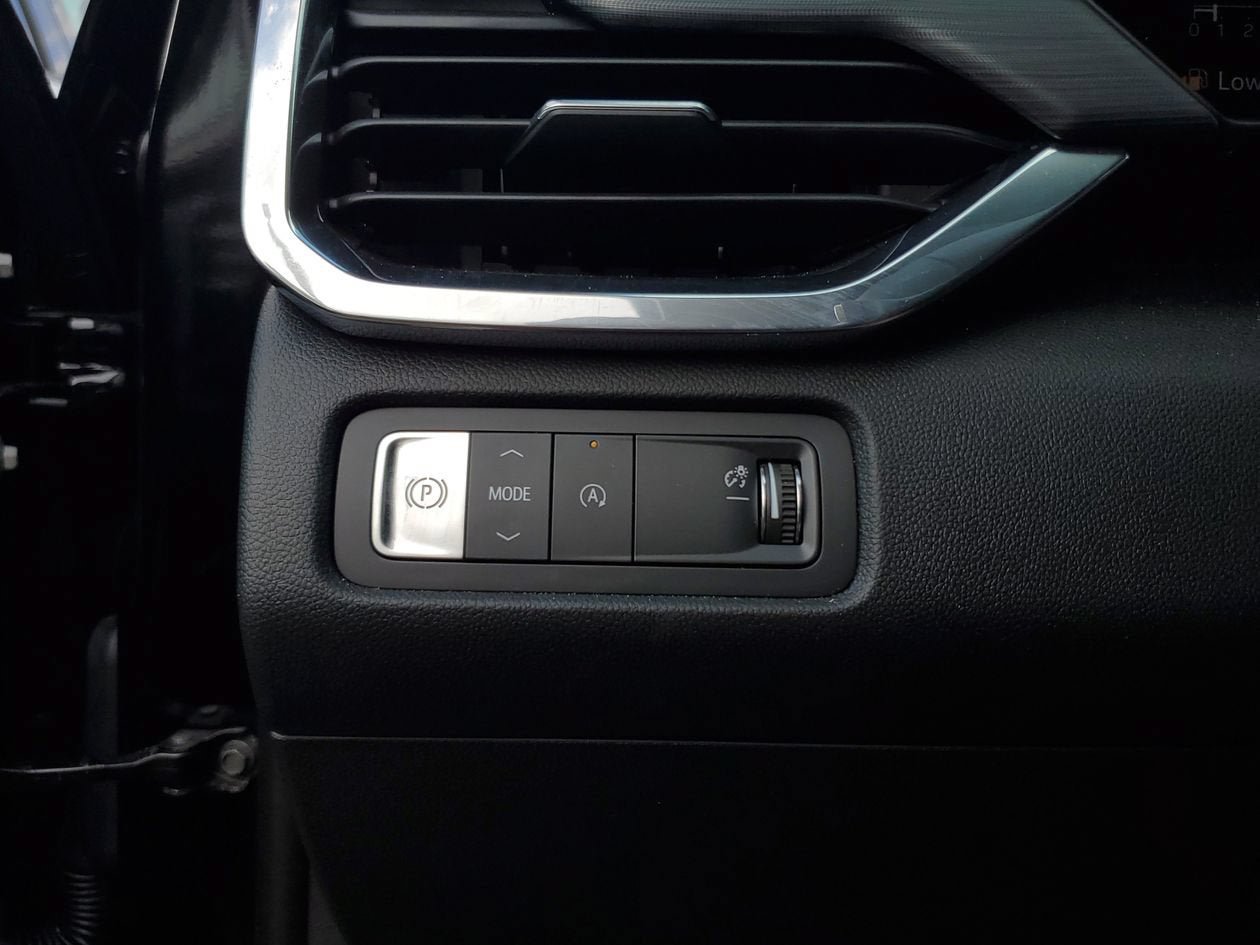 New 2026 GMC Acadia Elevation FWD image 29