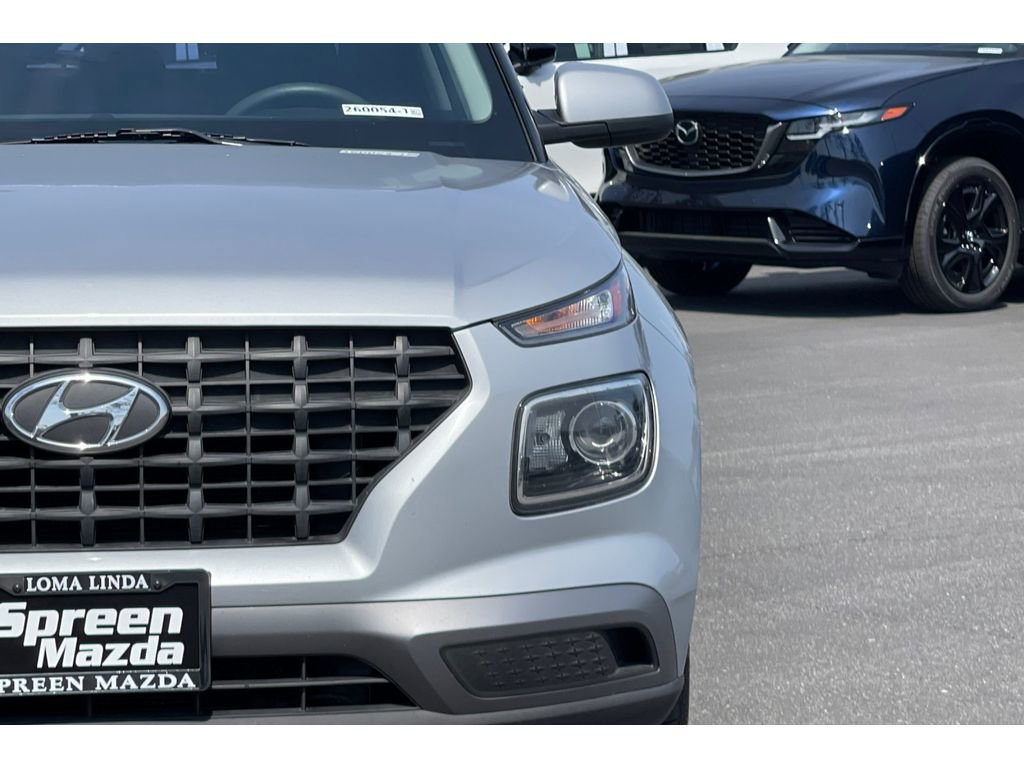 Used 2021 Hyundai Venue SE image 46