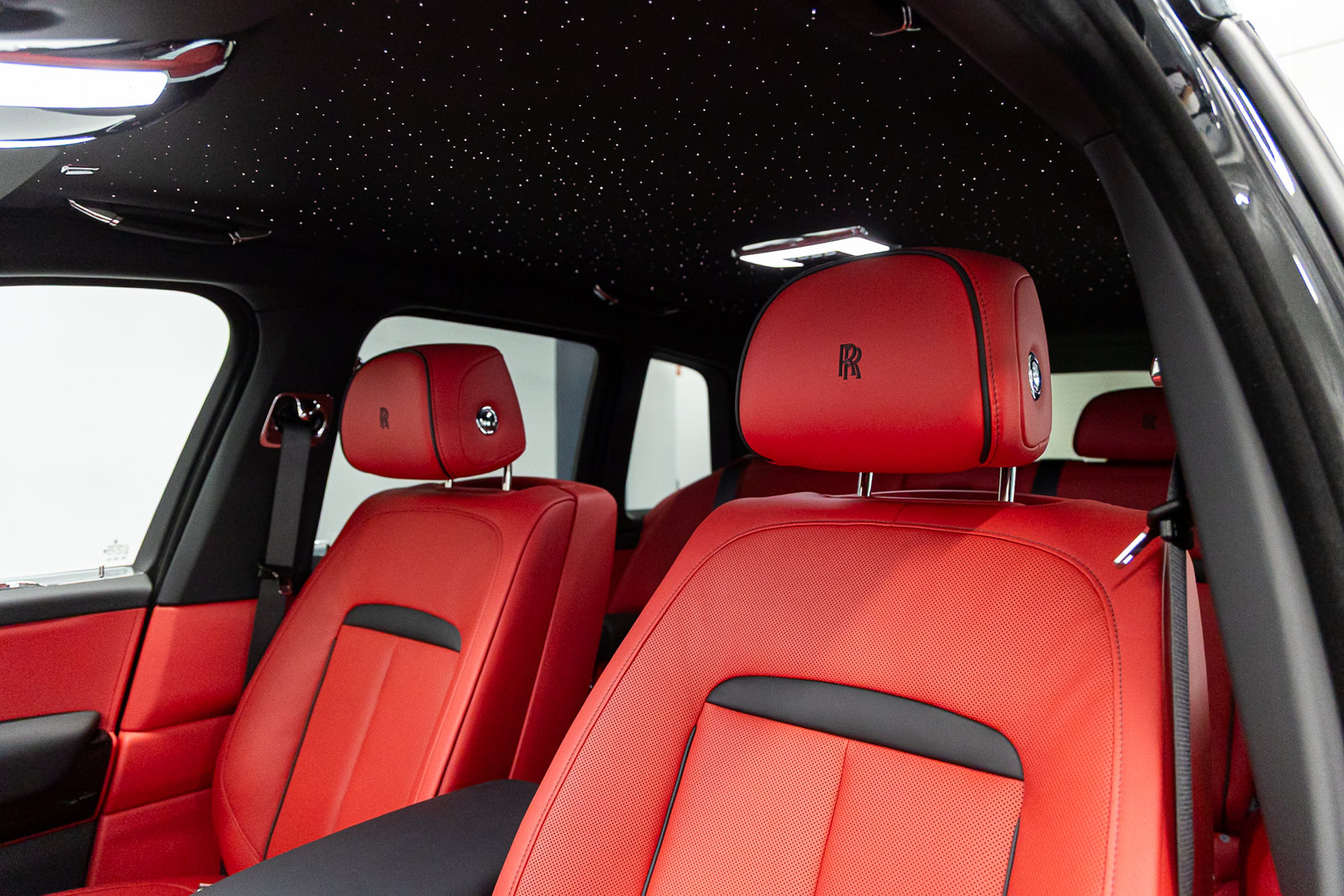 New 2027 Rolls-Royce Cullinan AWD/4WD image 32