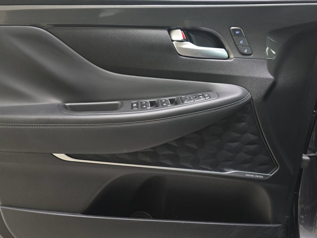Used 2022 Hyundai Santa Fe Limited FWD image 27