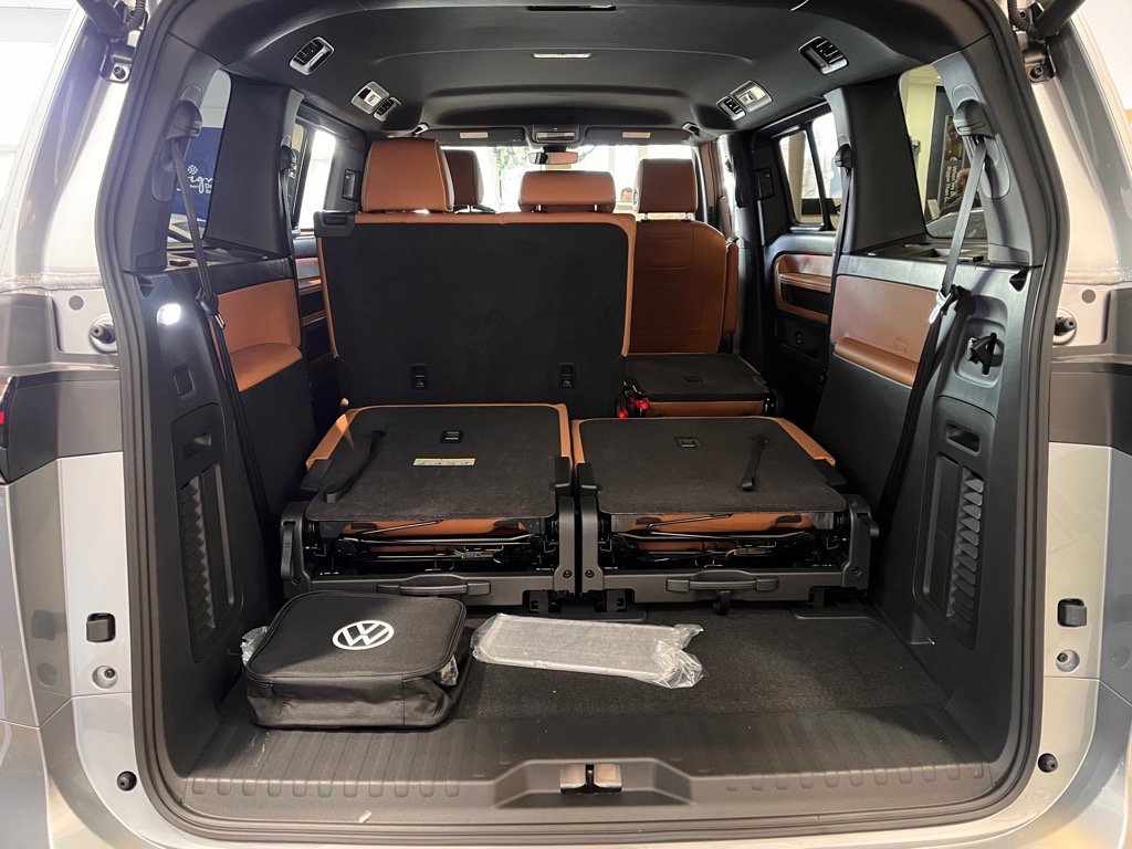 New 2025 Volkswagen ID. Buzz Pro S image 13