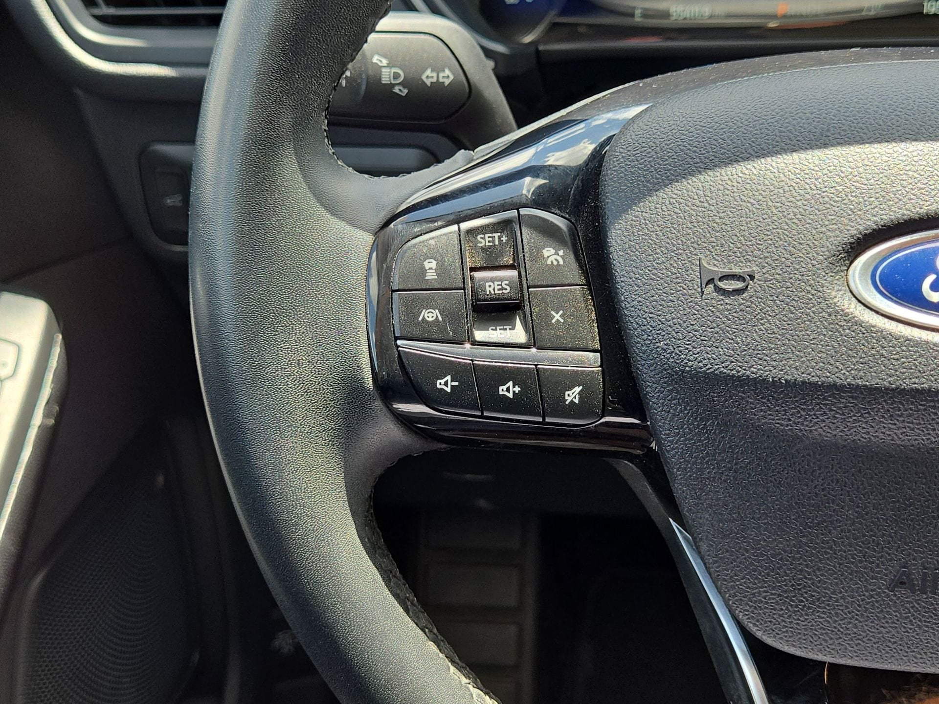 Used 2021 Ford Escape SEL w/ Technology Package AWD/4WD image 21
