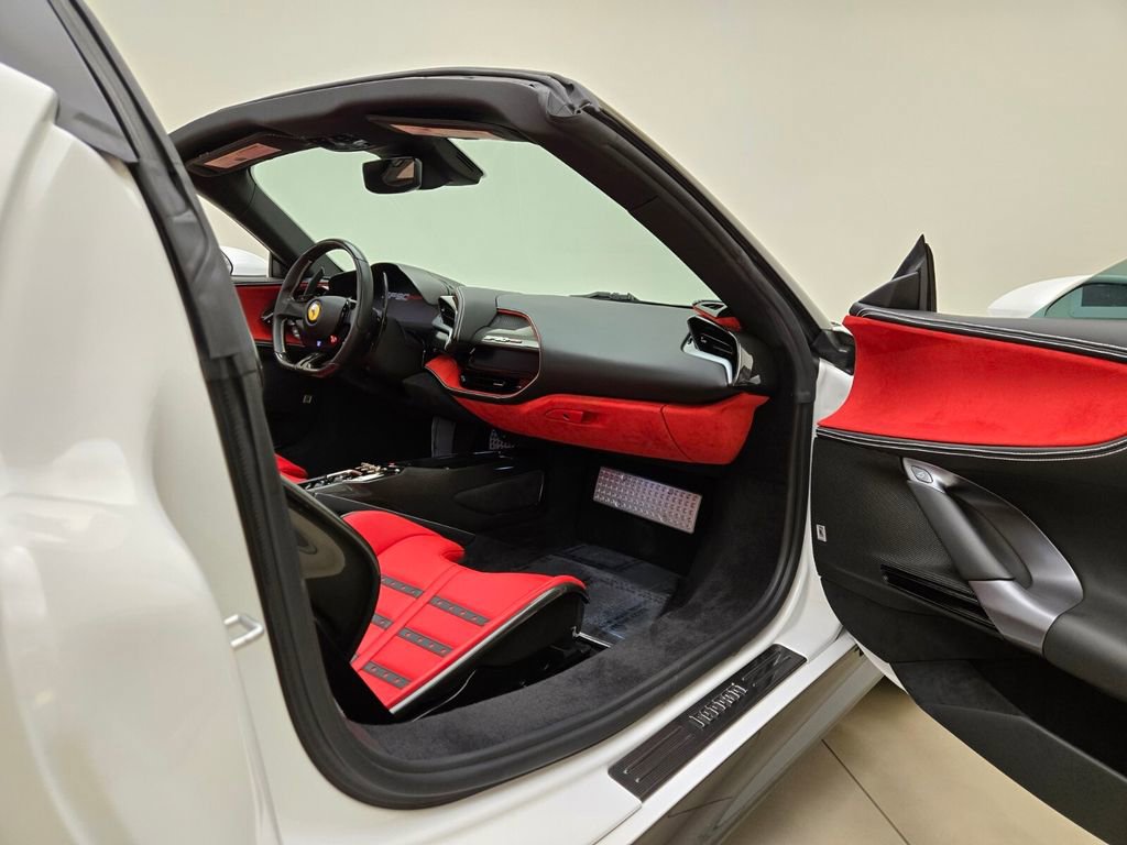 Used 2023 Ferrari SF90 Spider AWD/4WD image 22