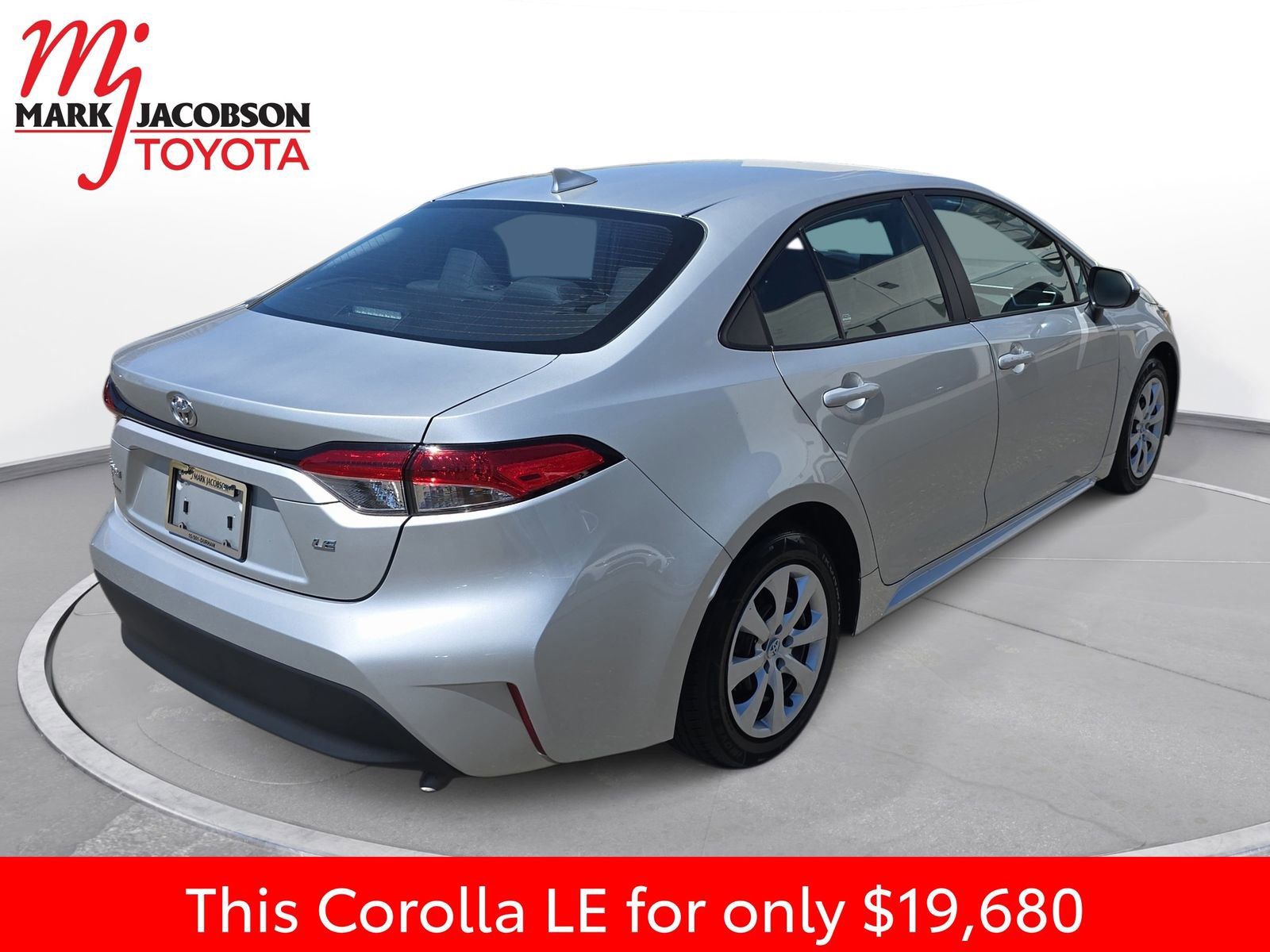 Used 2024 Toyota Corolla LE FWD image 9