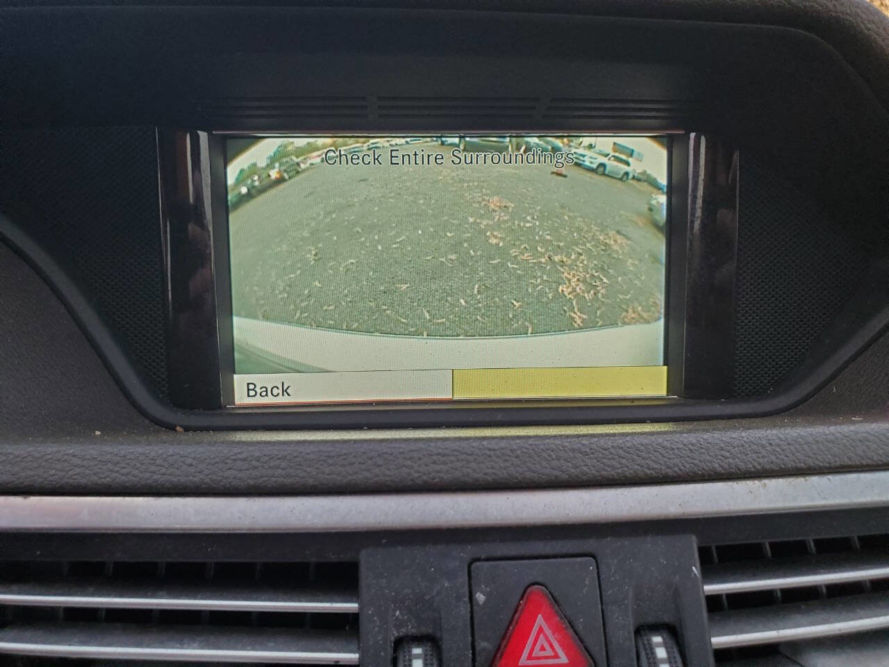 Used 2011 Mercedes-Benz E 350 4MATIC Sedan image 14