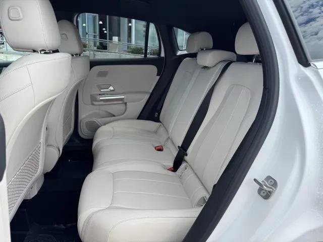 New 2025 Mercedes-Benz GLA 250 image 14