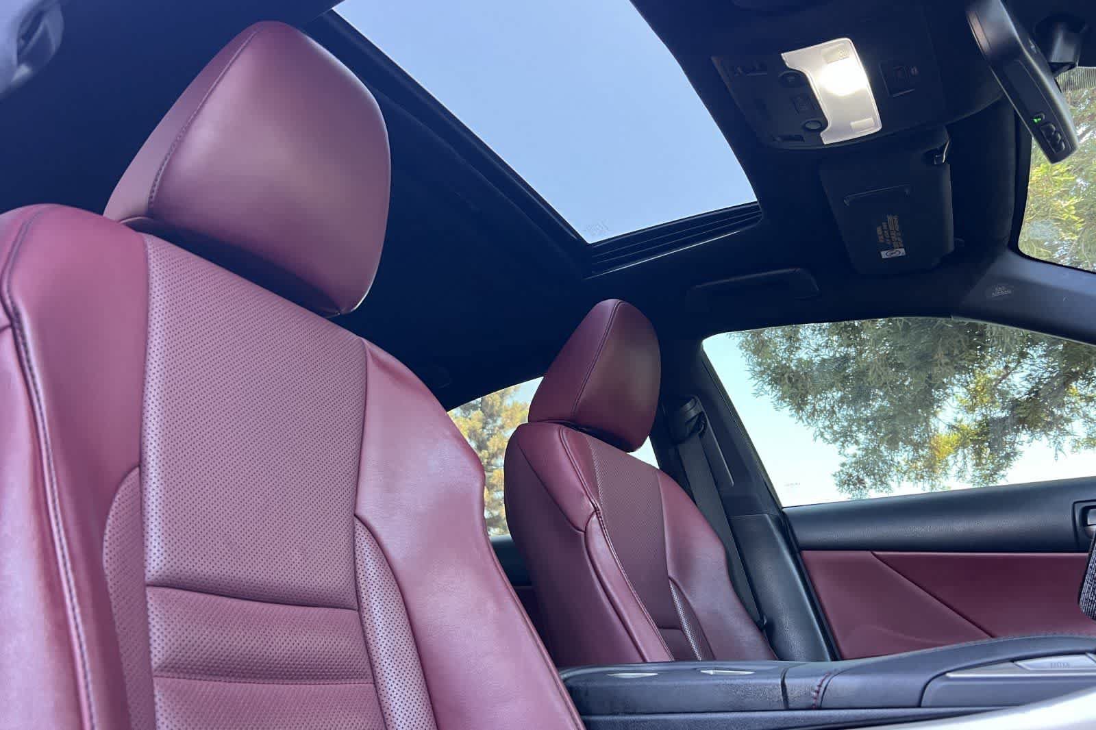 Used 2018 Lexus IS 300 F Sport RWD image 18