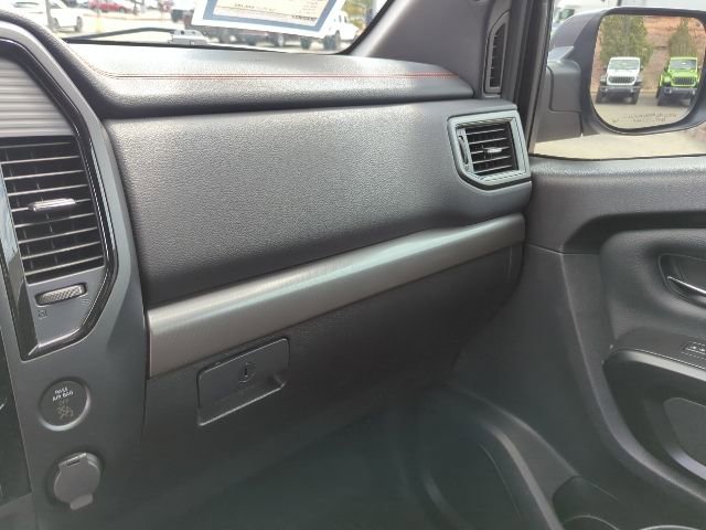 Used 2024 Nissan Titan PRO-4X w/ Off Road Protection Package image 8