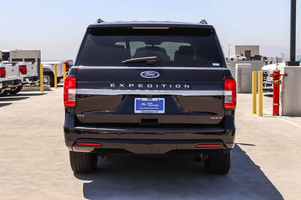 Certified 2023 Ford Expedition Max XLT RWD image 5