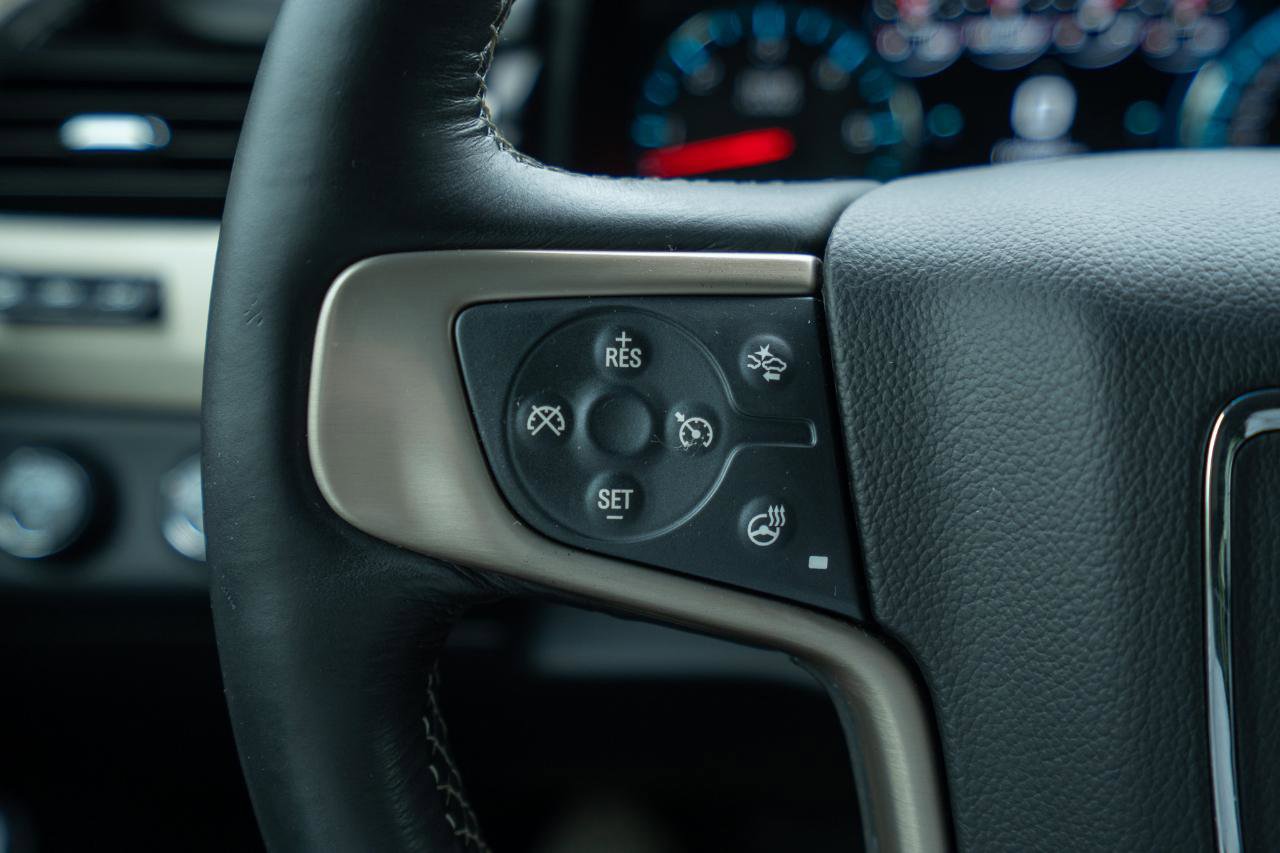 Used 2018 GMC Yukon XL Denali AWD/4WD image 14
