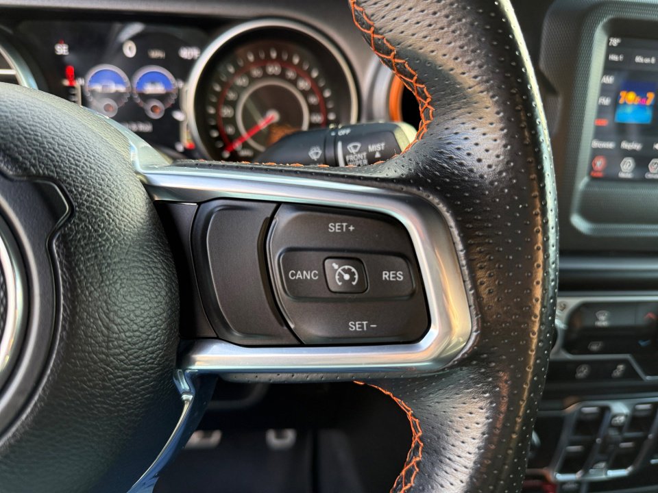 Used 2021 Jeep Gladiator Mojave w/ Trailer Tow Package image 28