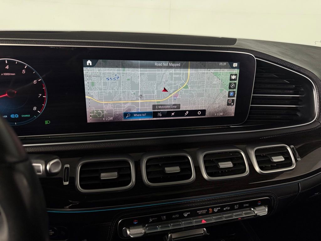 Used 2022 Mercedes-Benz GLS 450 4MATIC image 37