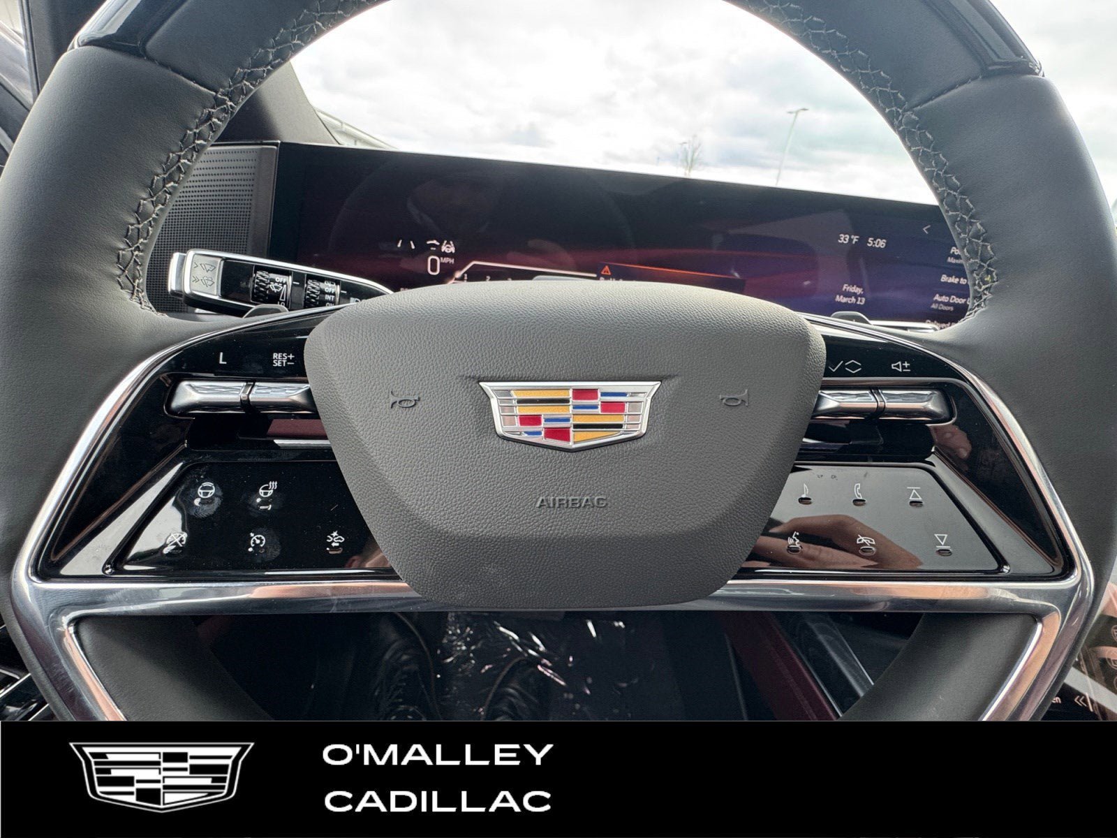 New 2026 Cadillac Escalade Luxury w/ LPO, Radiant Package AWD/4WD image 20