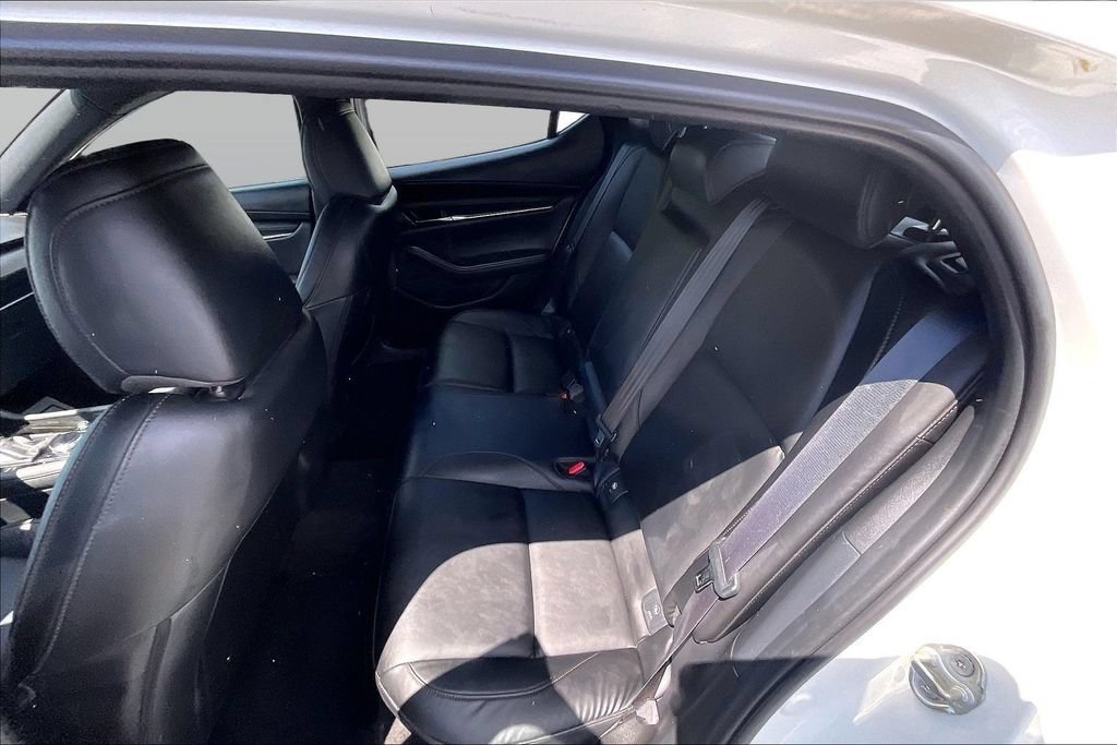 Used 2023 MAZDA MAZDA3 s FWD image 25