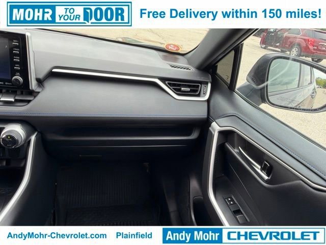 Used 2021 Toyota RAV4 XSE AWD/4WD image 25