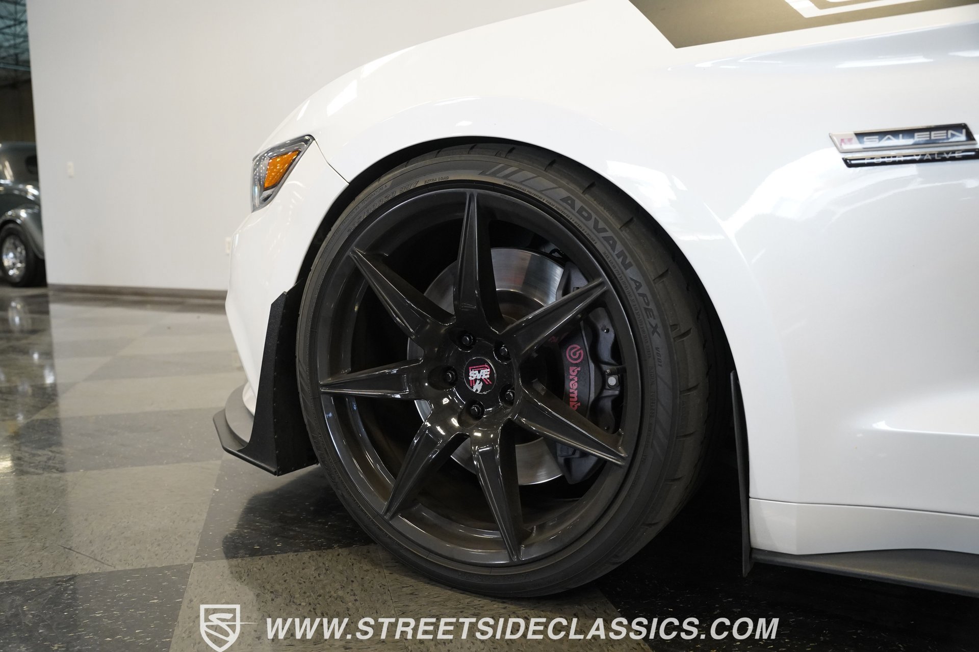 Used 2017 Ford Mustang GT image 17