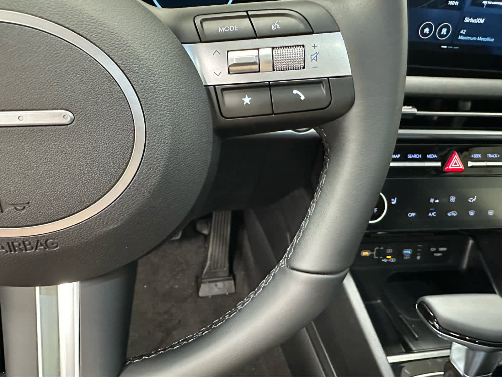 New 2026 Hyundai Tucson SEL image 12