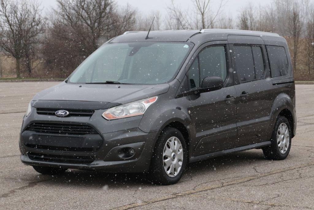 Used 2016 Ford Transit Connect XLT image 4