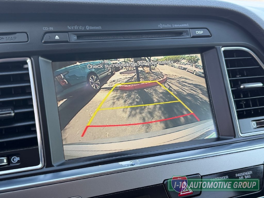 Used 2015 Hyundai Sonata Limited w/ Option Group 06 FWD image 24
