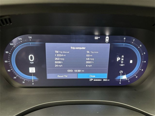 Certified 2025 Volvo XC60 B5 Plus image 15