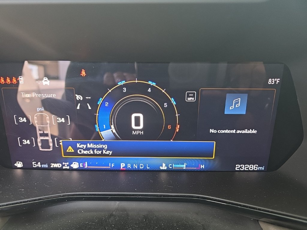 Used 2025 Chevrolet Colorado ZR2 w/ Technology Package AWD/4WD image 20