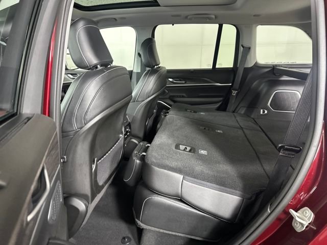 Used 2023 Jeep Grand Cherokee 4WD 4xe w/ Luxury Tech Group II image 26