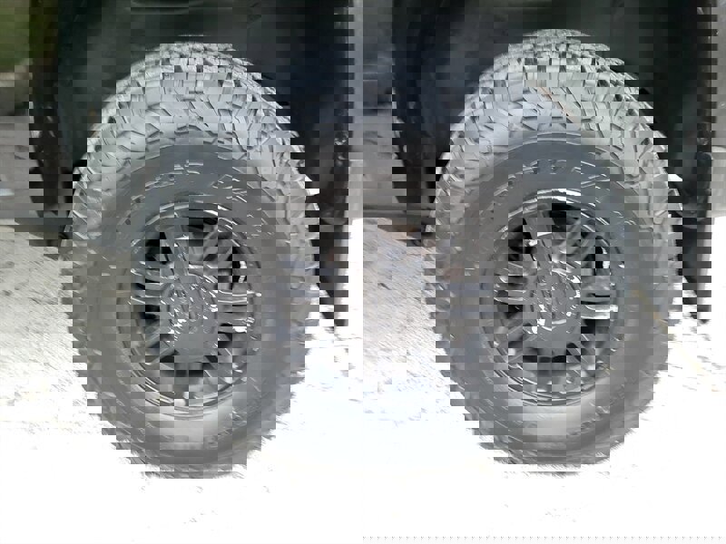 Used 2006 HUMMER H3 image 28