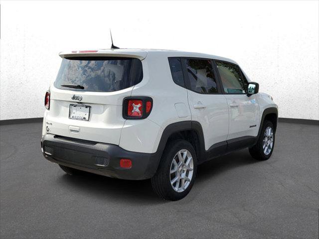 Certified 2023 Jeep Renegade Latitude image 4
