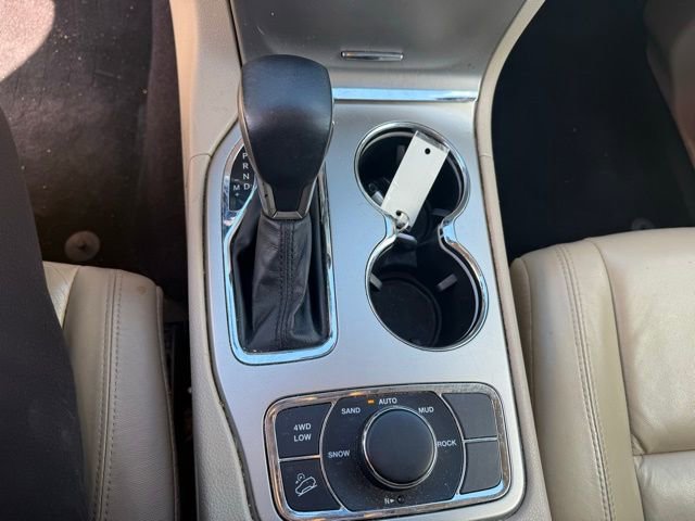 Used 2017 Jeep Grand Cherokee Limited AWD/4WD image 25