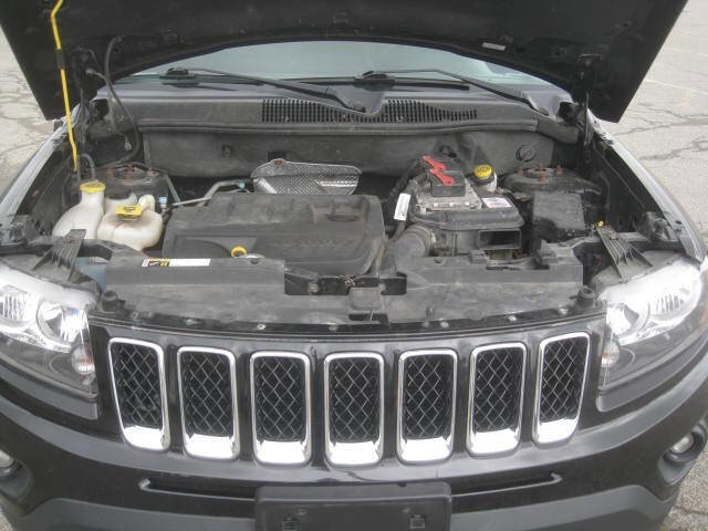 Used 2016 Jeep Compass Sport w/ Power Value Group image 30