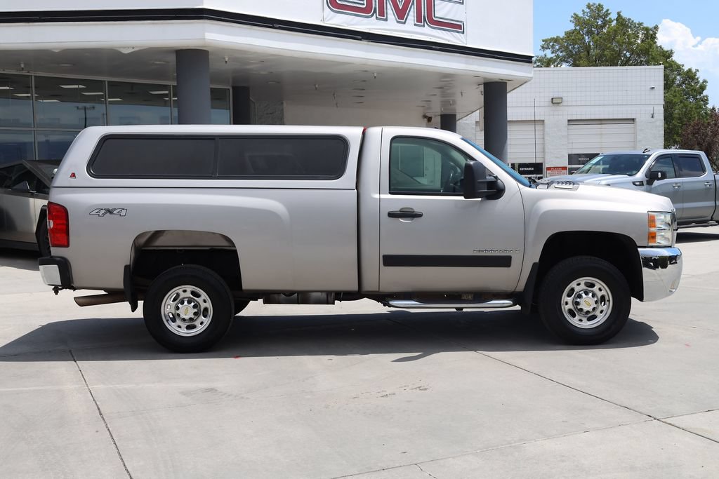 Used 2007 Chevrolet Silverado 2500 LT w/ 1LT Convenience Package AWD/4WD image 7