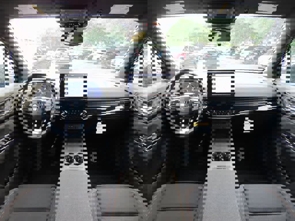 New 2026 Honda Prologue EX image 17