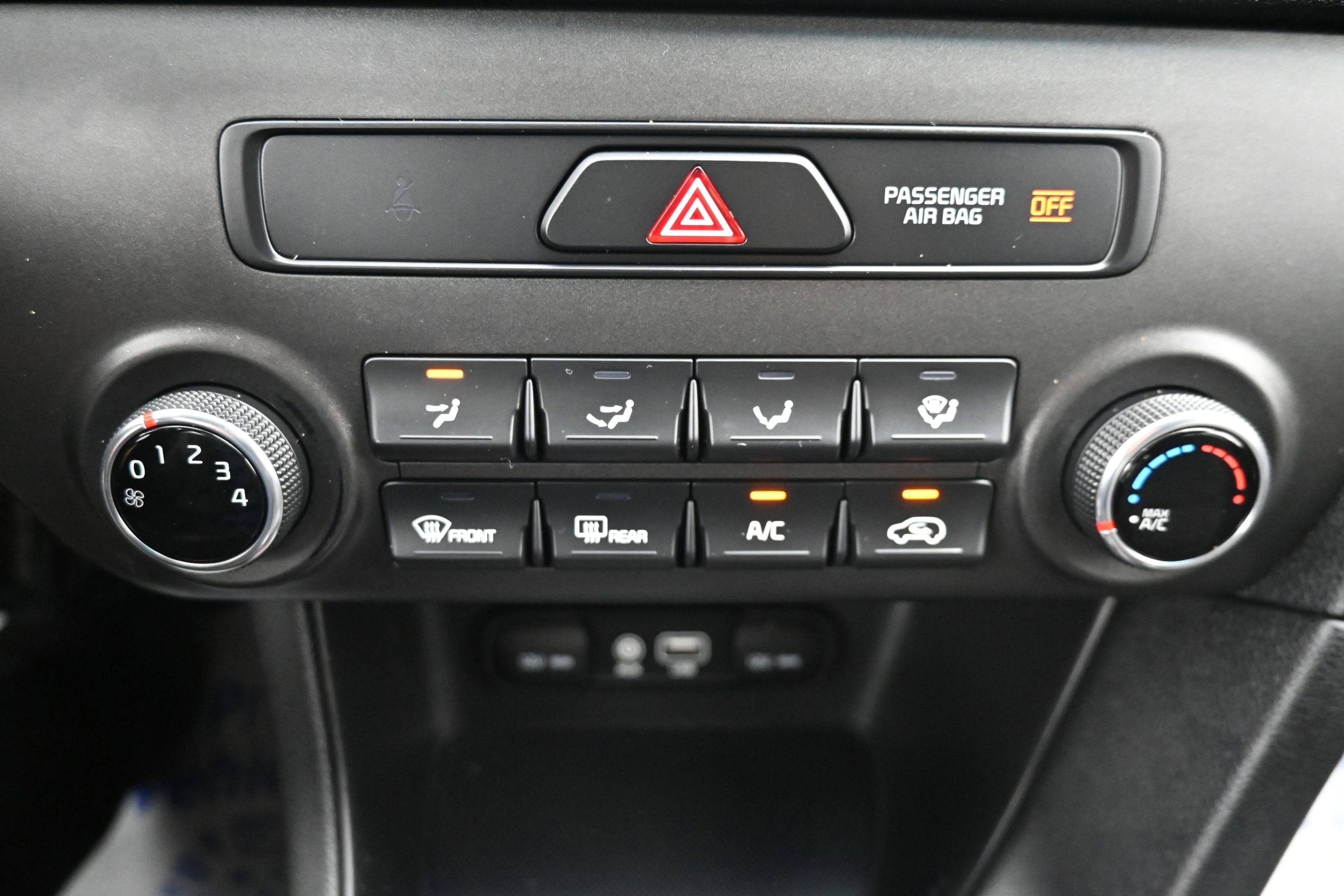 Used 2019 Kia Sportage LX AWD/4WD image 14