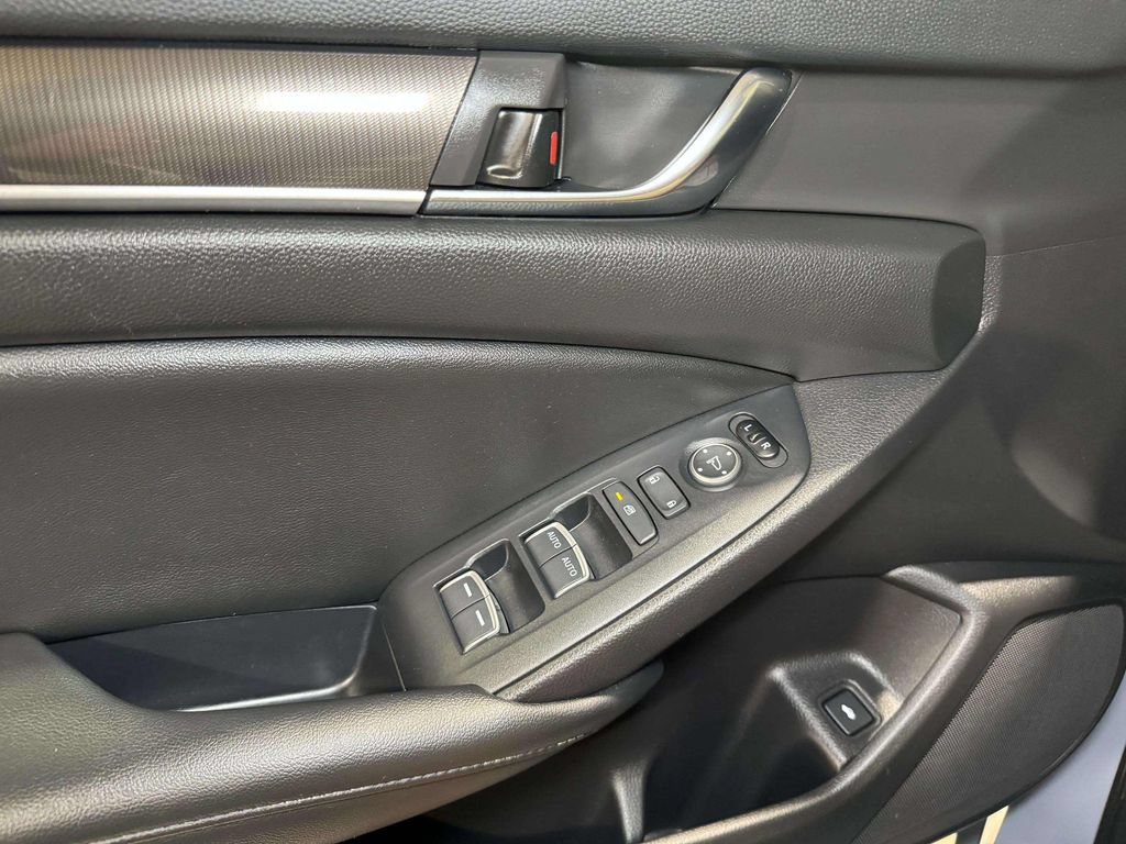 Used 2022 Honda Accord Sport Special Edition image 8