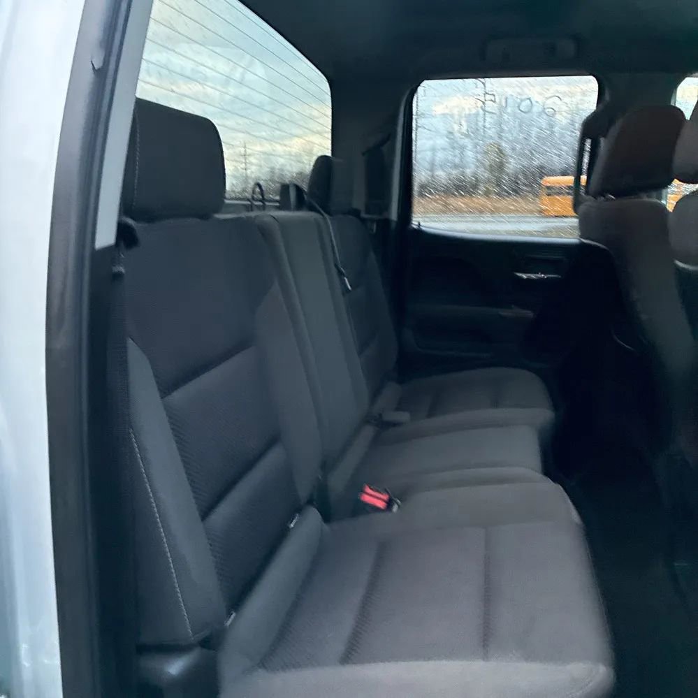 Used 2015 GMC Sierra 1500 SLE w/ SLE Value Package image 2