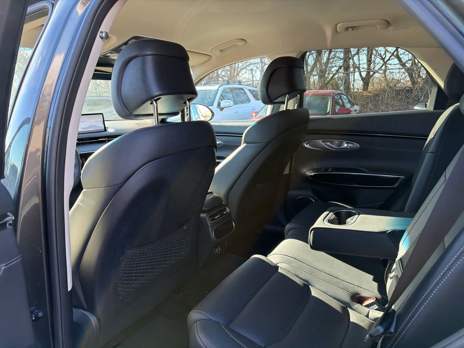 Used 2025 Genesis GV70 2.5T image 6