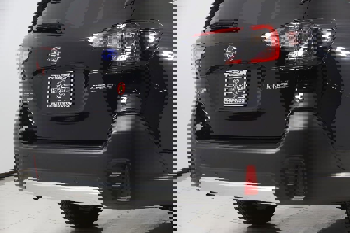 Used 2022 Subaru Outback Limited image 41