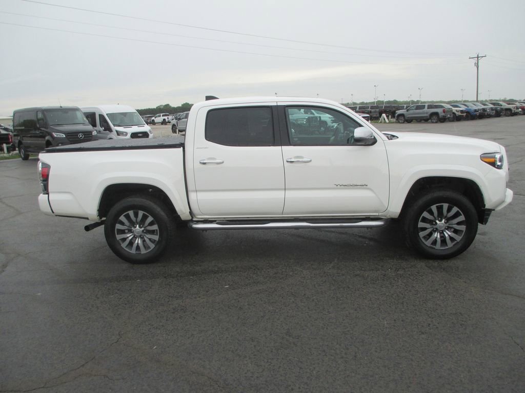 Used 2020 Toyota Tacoma Limited image 5